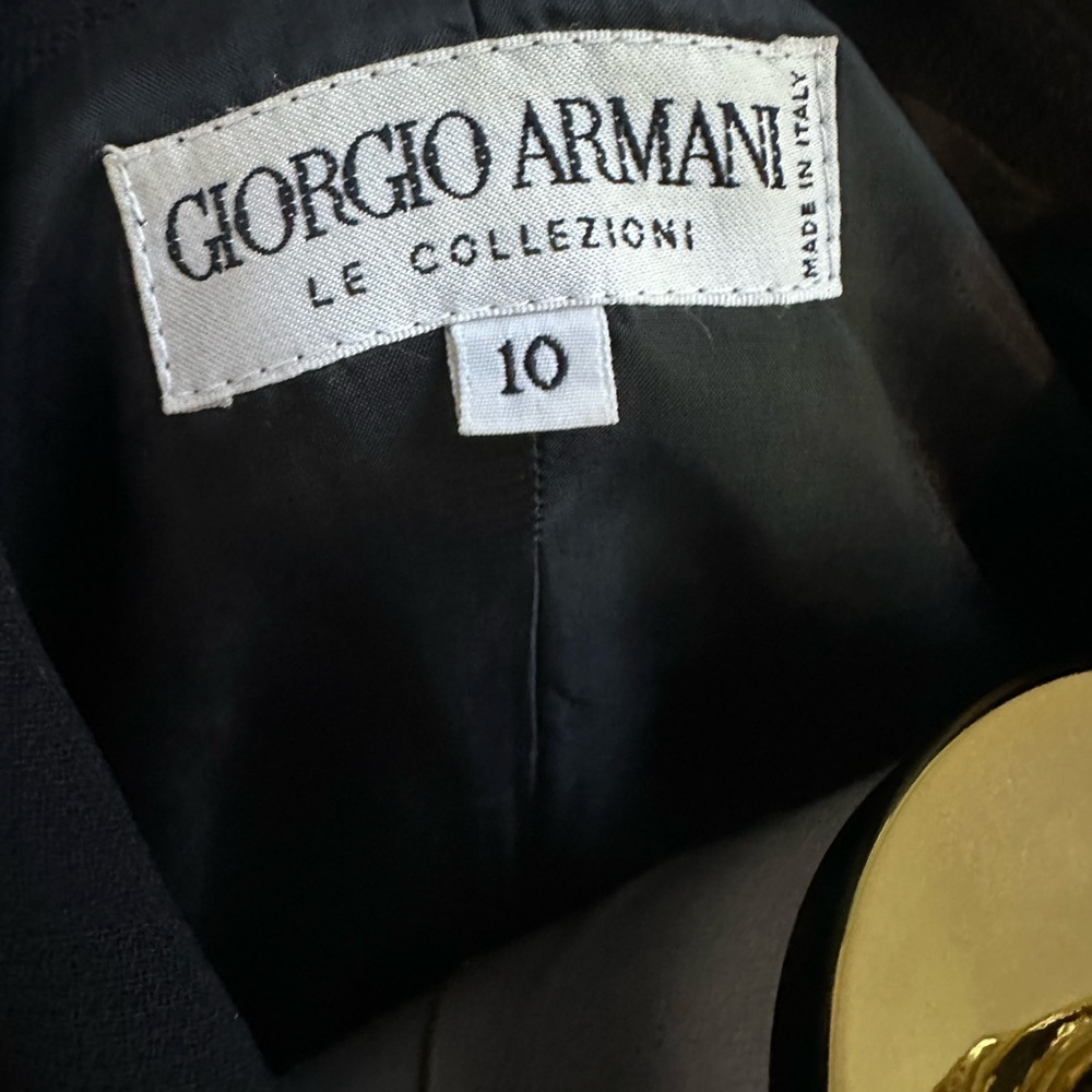 Vintage Giorgio Armani Le Collezioni Black Blazer | Made in Italy | Size 10 - Picture 4 of 7